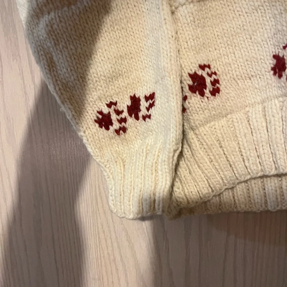 Mary maxim design Cowichan sweater wolfs vintage style handmade - Picture 4 of 11